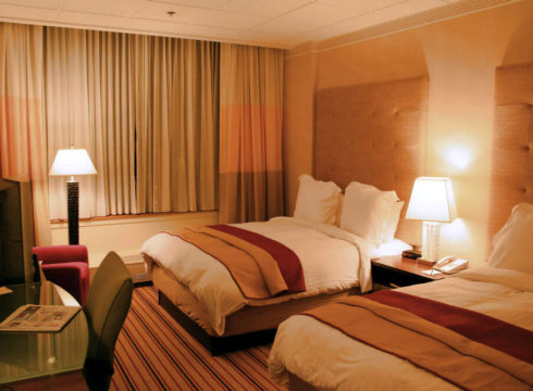 Yatra-OYO-hotel booking-partnership