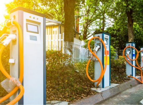 NITI Aayog Hints At More Investments Into Electric Vehicle Infrastructure