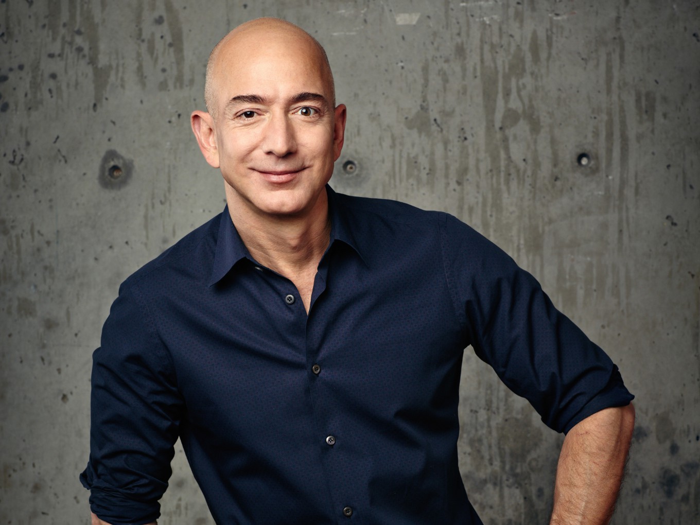 Amazon Is ‘India Ki Apni Dukaan’, CEO Jeff Bezos Says