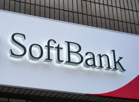 SoftBank In Talks To Invest In Indian Startups Lenskart, Dailyhunt