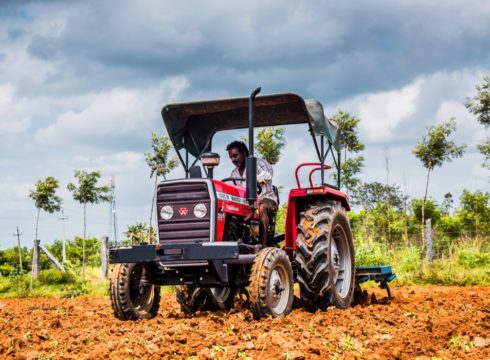 Agriculture Ministry’s ‘Uber For Farm Equipment’ Coming Soon