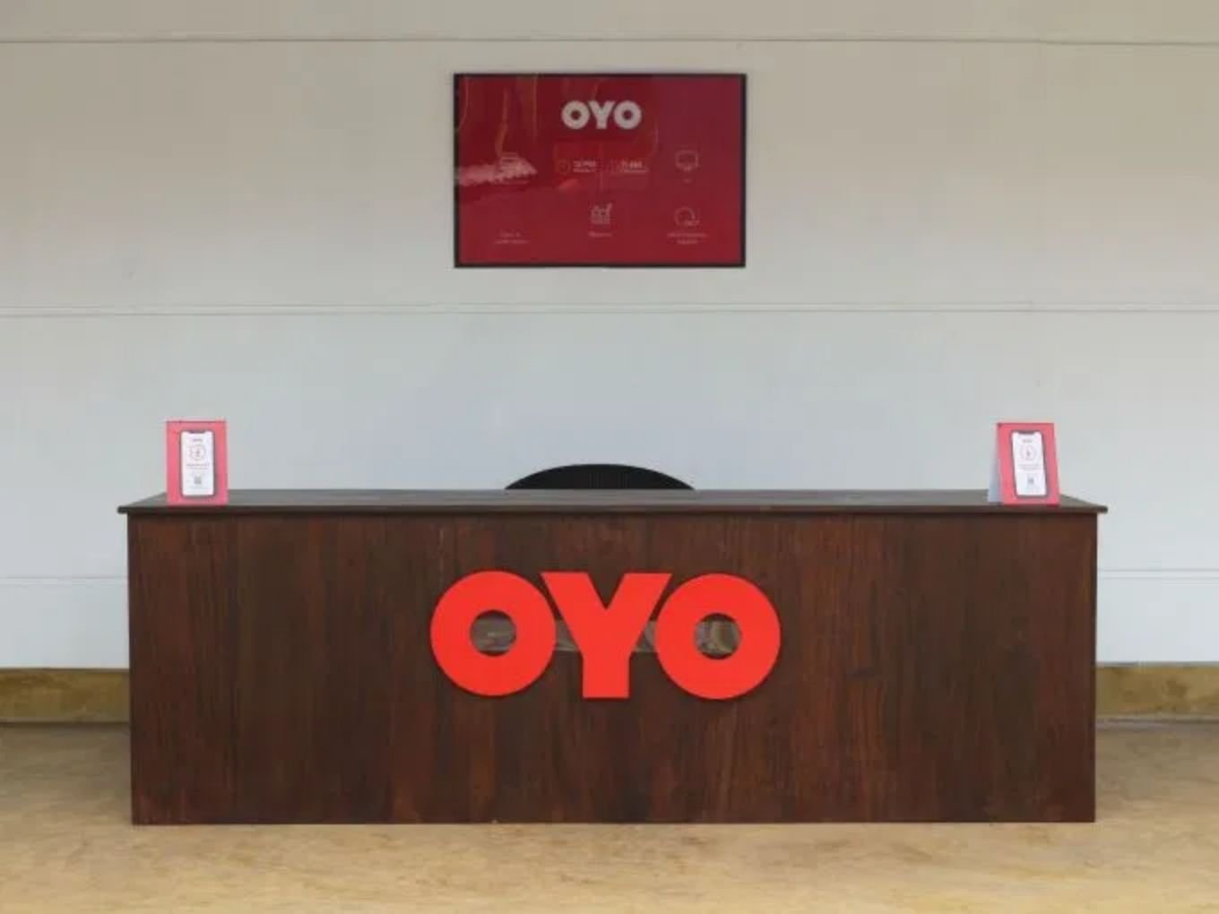 Oyo Lays Off 1200 Employees In India After Softbank's Pressure