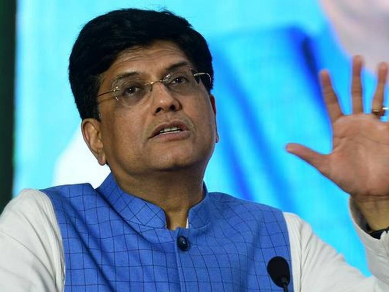 Piyush Goyal Doesn’t Want To Buy What Amazon Is Selling