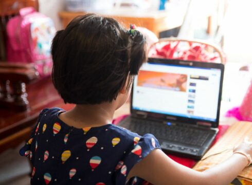 Karnataka Pulls The Plug On E-Learning/ Online classes For KG To Class 5 Students