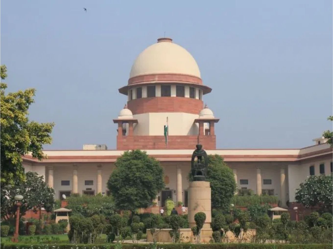 Supreme Court Issues Notice To Twitter, Others In Contempt Case