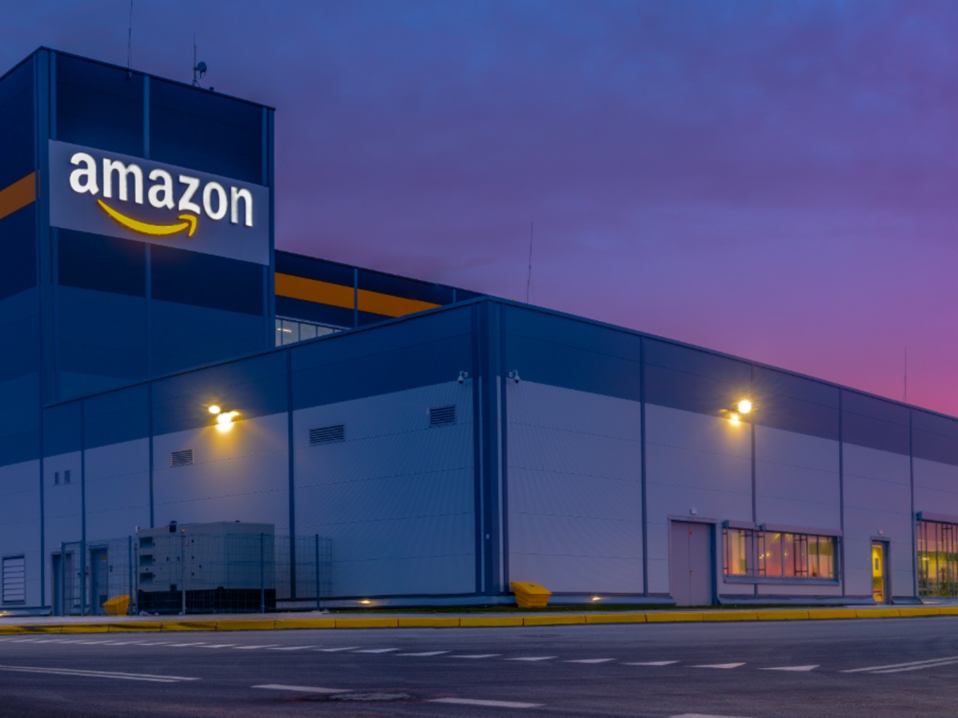 Is Amazon Looking To Control INR 30,000 Cr-Worth Future Group Assets?