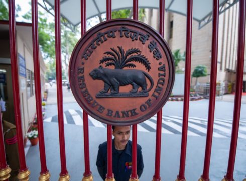 RBI Releases New Security Guidelines For NBFCs, Payment Apps