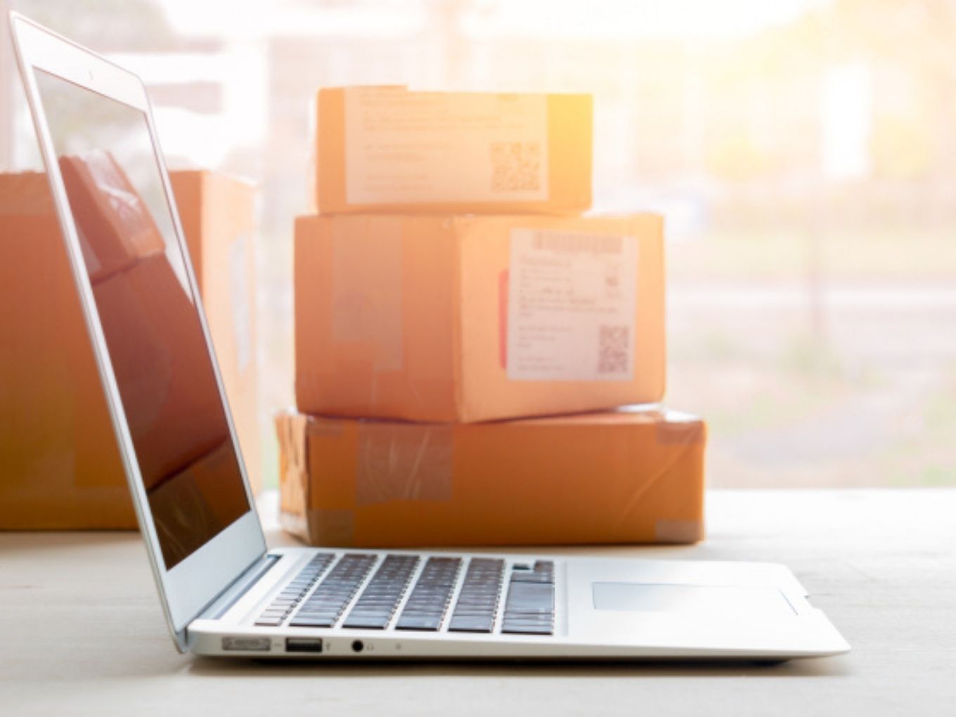 Karnataka Revises Lockdown Guidelines, Bans Delivery Of Non-Essentials By Ecommerce Companies