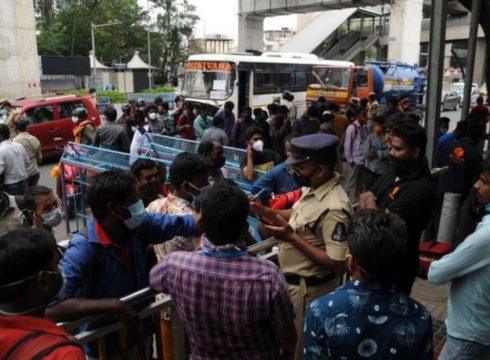 Zomato, Swiggy, Dunzo Delivery Workers Face The Wrath Of Police In Hyderabad
