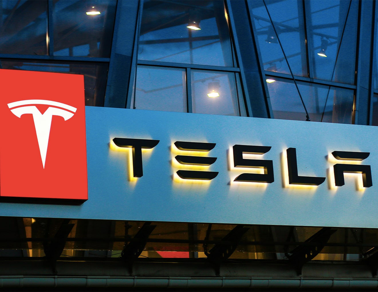 Tesla Begins Hiring For Senior Roles In India