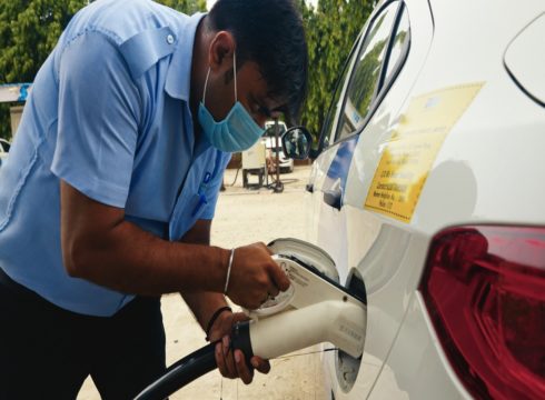 EV Startup BluSmart Bags $25 Mn in Series A From bp Ventures, Mayfield India Fund