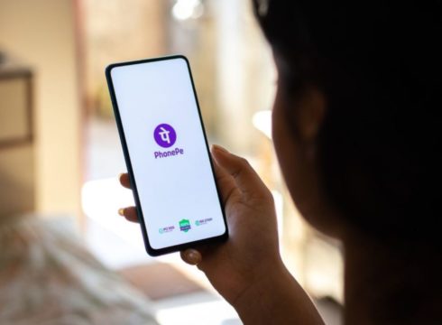 PhonePe Starts Charging On Mobile Recharges As A “Small Scale Experiment”