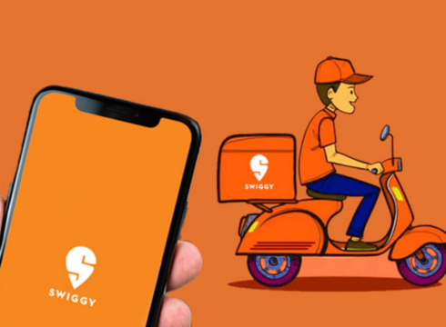 No Commission From Restaurants & INR 2 Platform Fee From Customers, Swiggy Delivers An Interesting Playbook