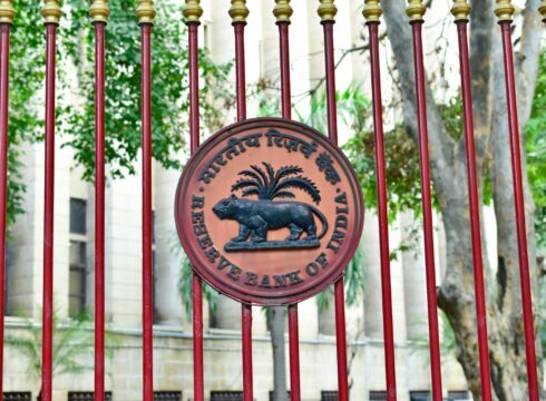 RBI Goes For Equal Online & Offline Payment Aggregator Norms