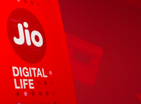 Will Airtel, Vodafone Idea Lose Customers To Jio’s INR 999 Internet Feature Phone?