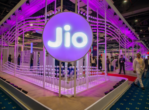 RIL’s JioBharat Phone Owns 45% Market Share In Sub-INR 1,000 Space Within 5 Months Of Launch