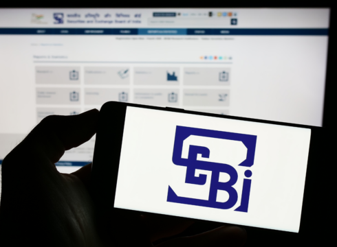SEBI Alerts Investors About Online Trading Frauds, But Is This Enough?