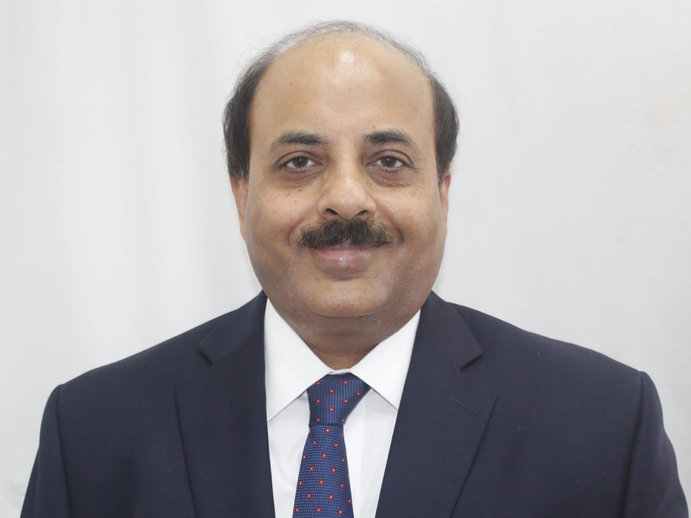 slice Ropes In Former Kotak Executive Arvind Kathpalia As Chief Risk Advisor