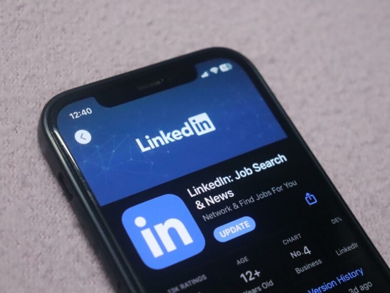ASCI Asks LinkedIn Influencers To Disclose Brand Partnerships